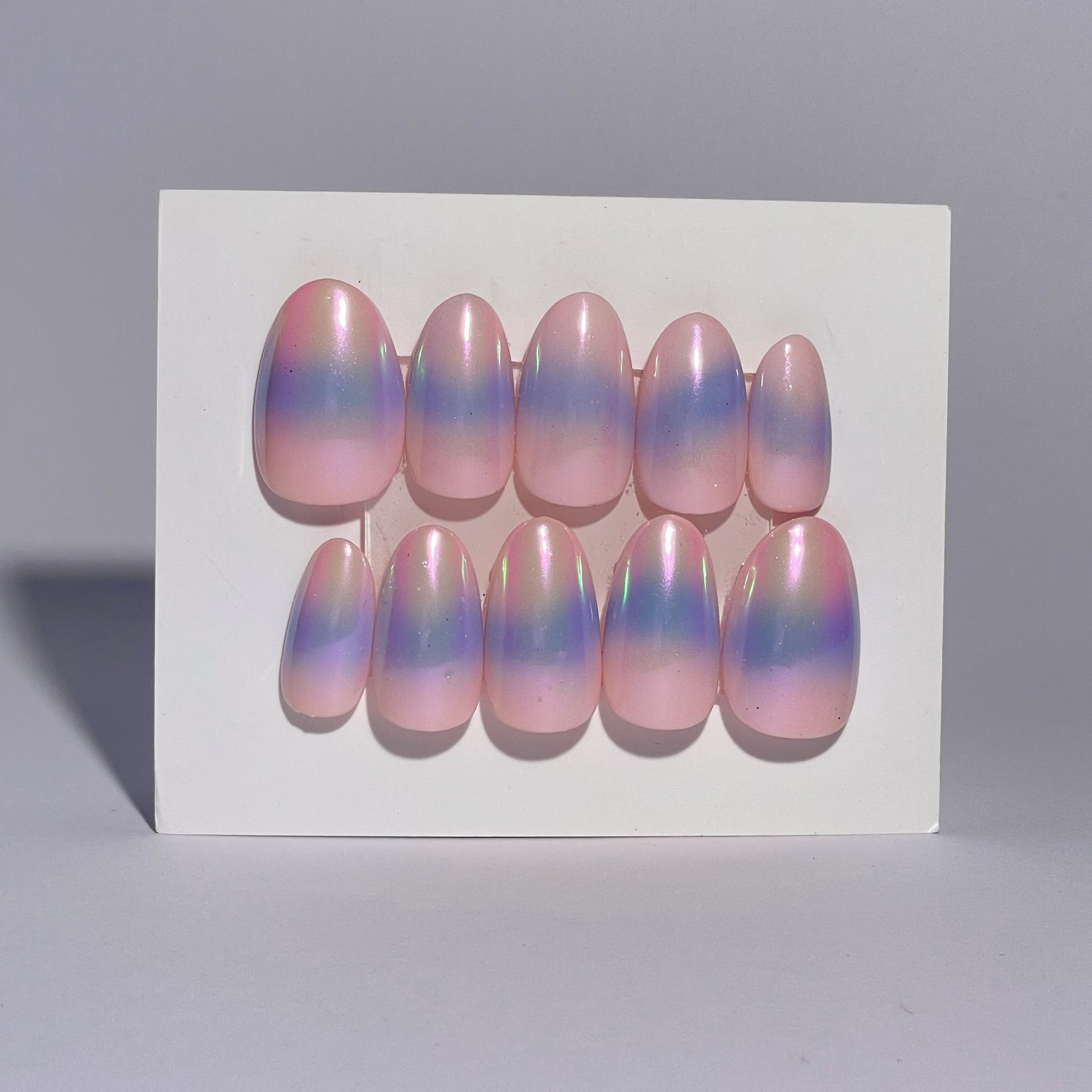 Press-ons – Mannequin Hands