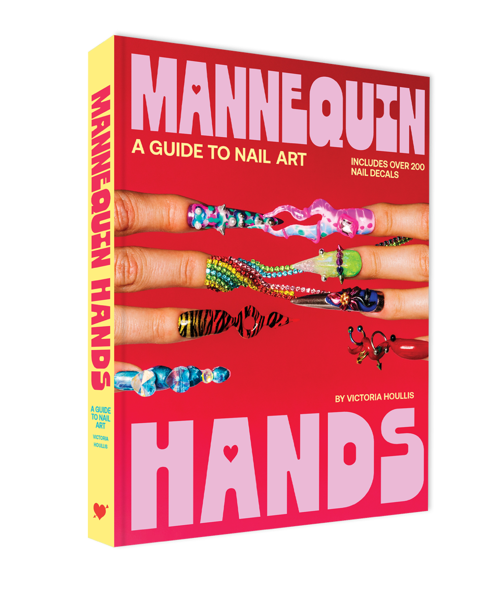 Mannequin Hands: A Guide to Nail Art